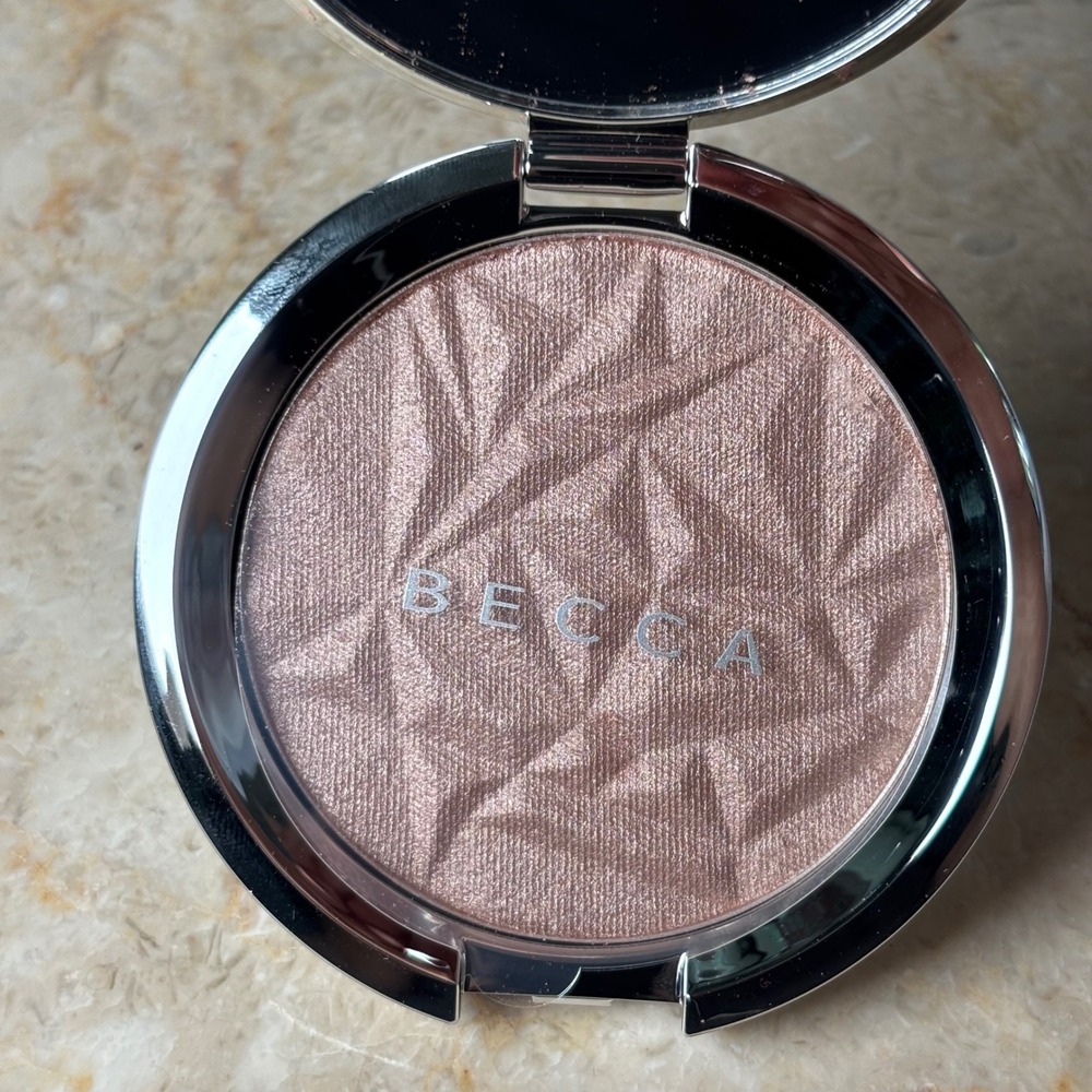 BECCA Shimmering Skin Perfector Pressed 0.25oz Smoky Quartz Radiant Highlighter - Picture 3 of 5